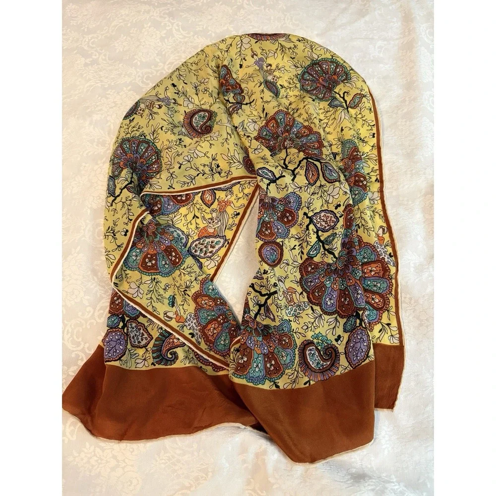The Specialty House 100% Silk Square Scarf Paisley Animals Made in Japan‎ 42